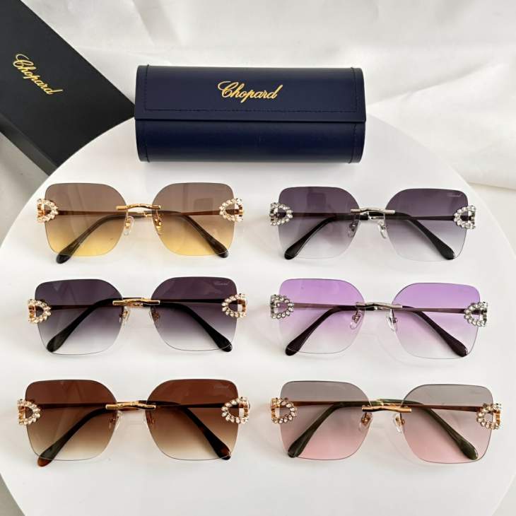 Picture of Chopard Sunglasses _SKUfw79399160fw
